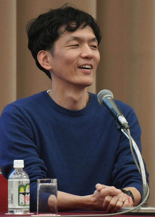 ブラインド・コミュニケーターの石井健介さん