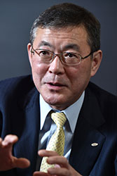 富士重工業・吉永泰之社長