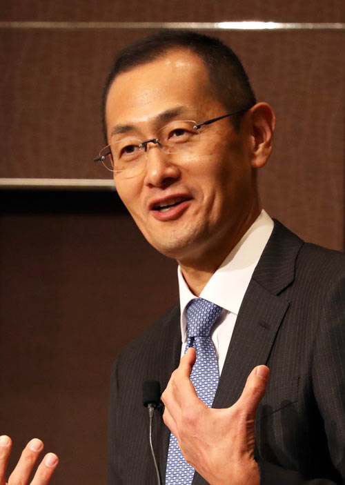 山中伸弥氏